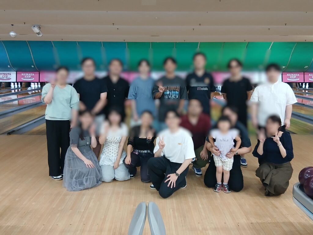 ボウリング大会＋ビュッフェ懇親会！！